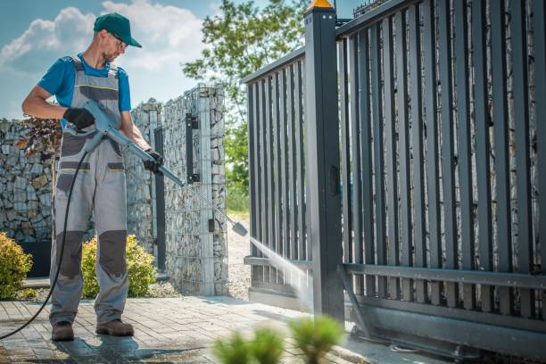 Best Roof Washing  in Italy, TX
